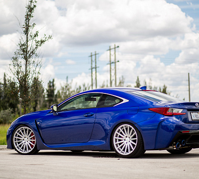 Фото дисков Vossen VFS-2 на Lexus RC