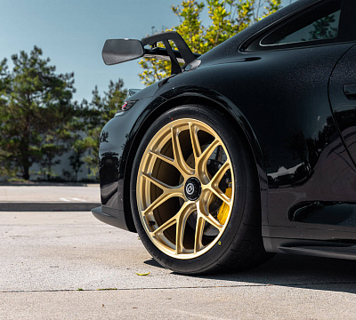 Фото дисков HRE R161 Lightweight на Porsche 911 VIII