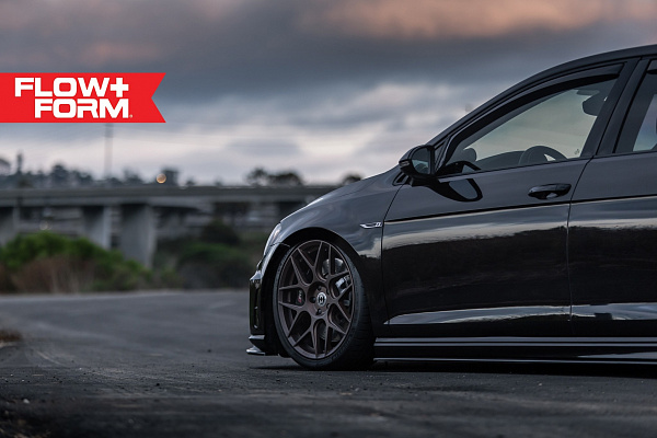 Фото дисков HRE FF01 Сатиновая темная бронза на Volkswagen Golf VII