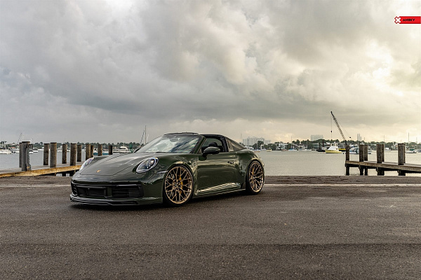 Фото дисков Anrky AN10 Глянцевое темное золото на Porsche 911 VIII