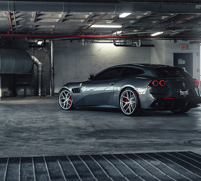 Фото дисков Vossen S21-01 на Ferrari GTC4Lusso