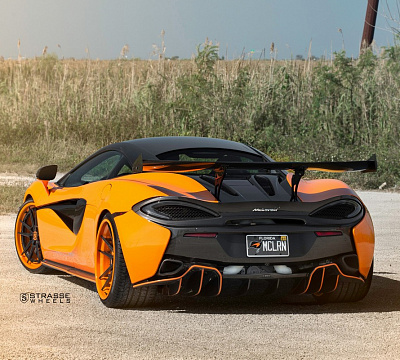 Фото дисков Strasse Wheels SV1 Deep Concave FS на McLaren 570S