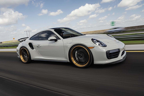 Фото дисков Strasse Wheels SV10 Deep Concave FS Другой цвет на Porsche 911 VII