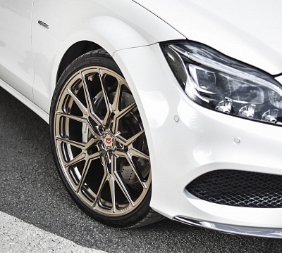 Фото дисков Vossen M-X3 на Mercedes-Benz CLS (C218)