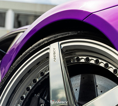 Фото дисков Anrky RS5.2 на Lamborghini Revuelto
