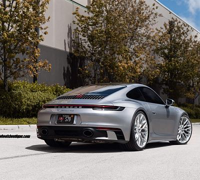 Фото дисков HRE P200 на Porsche 911 VIII