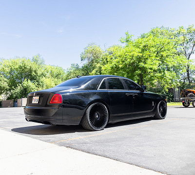 Фото дисков Vossen S17-16 на Rolls-Royce Ghost II