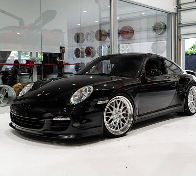 Фото дисков HRE 520 на Porsche 911 VI