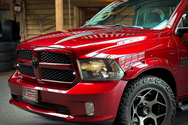 Фото дисков 4PLAY 4P50 Глянцевый лак на Ram 1500 IV