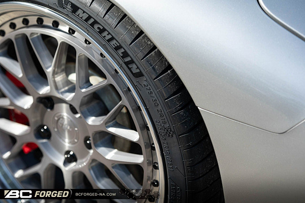 Фото дисков BC Forged LE81 // MLE81 Глянцевый тонированный лак на Chevrolet Corvette C5