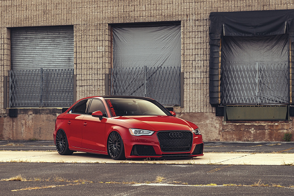 Фото дисков Rotiform BUC Черный сатин на Audi A/S/RS 3 (8V)