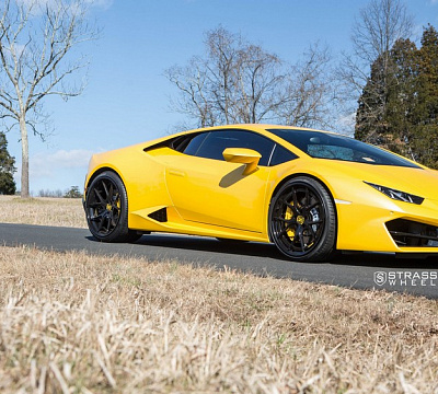 Фото дисков Strasse Wheels SM5R Deep Concave FS на Lamborghini Huracan