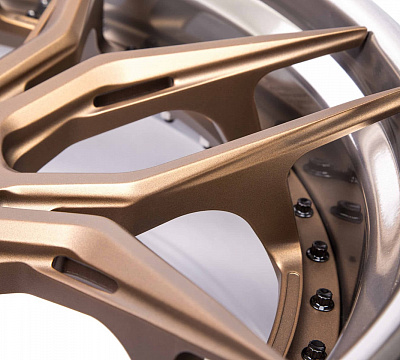 ADV.1 ADV006 Track Spec Advanced Series