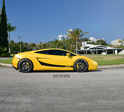 Фото дисков Strasse Wheels SM5R Deep Concave Monoblock на Lamborghini Gallardo