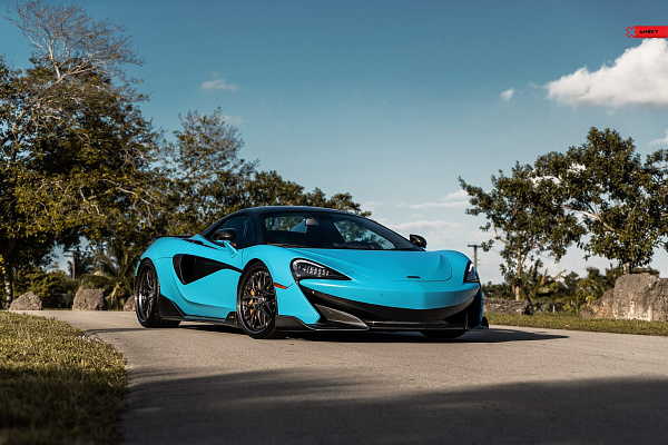 Фото дисков Anrky RS1 Черный сатин на McLaren 600