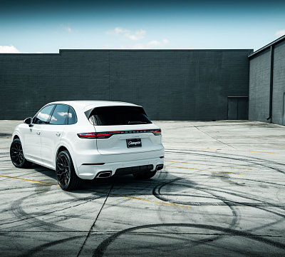 Фото дисков Vossen HF-2 на Porsche Cayenne III