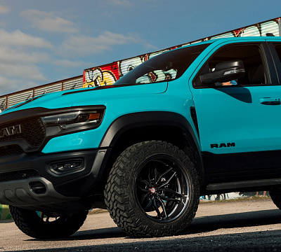 Фото дисков Anrky AN36-S на Ram 1500 V