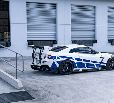Фото дисков Strasse Wheels SM5R Deep Concave FS на Nissan GT-R