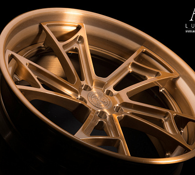 Avant Garde AGL24