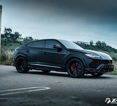 Фото дисков Vossen S21-01 на Lamborghini Urus