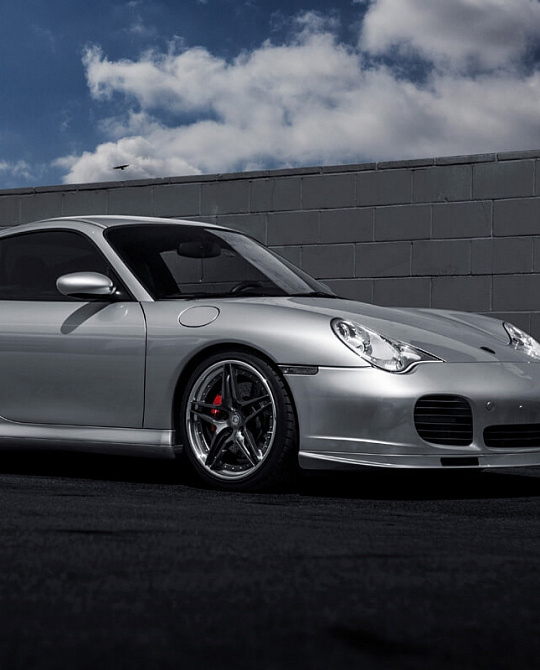 Фото дисков S107 Глянцевый графит на Porsche 911 V