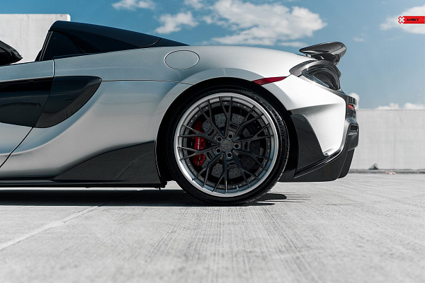 Фото дисков Anrky S3-X5 Сатиновый темный лак на McLaren 600