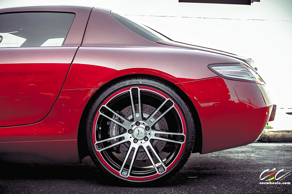 Фото дисков CEC C883 Сатиновый лак на Mercedes-Benz SLS AMG