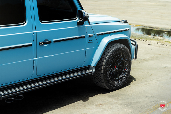 Фото дисков Vossen LC3-03T Черный глянец на Mercedes-Benz G-Class III