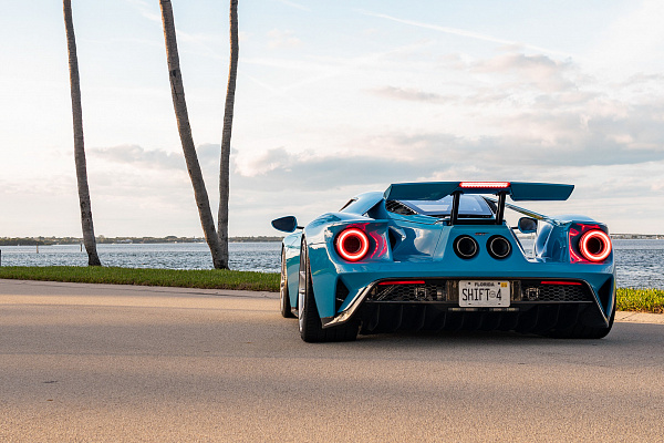 Фото дисков HRE P104 Глянцевый лак на Ford GT II