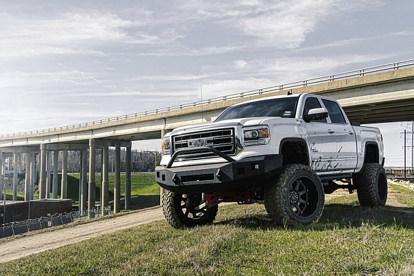 GMC Sierra III