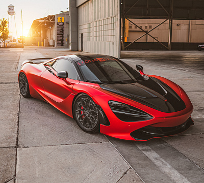 Фото дисков Brixton Forged CM6-R на McLaren 720S