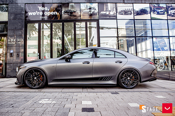 Фото дисков Vossen HF-7 Черный глянец на Mercedes-Benz CLS (C257)