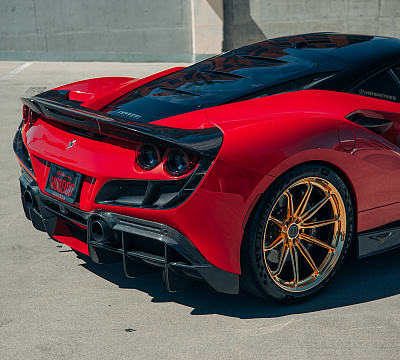 Фото дисков Brixton Forged R11-RS на Ferrari F8