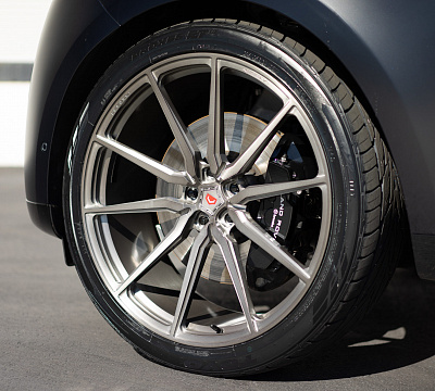 Фото дисков Vossen M-X2 на Range Rover V