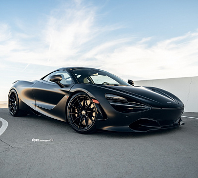 Фото дисков HRE P104SC на McLaren 720S
