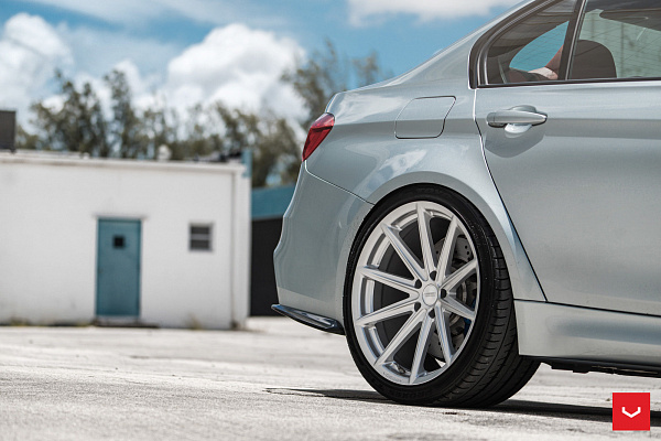 Фото дисков Vossen VFS-10 Серебро на BMW 3/M3 (F3x/F80)
