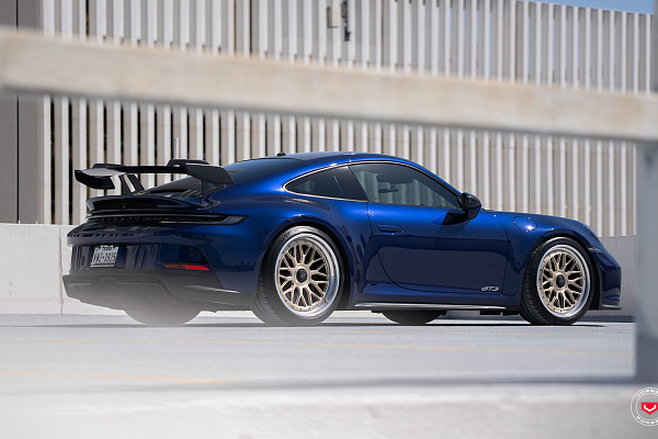 Фото дисков Vossen GEN-03 (3-piece) Сатиновая шампань на Porsche 911 VIII