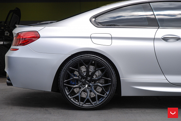 Фото дисков Vossen HF-2 Черный глянец на BMW 6/M6 (F06/F13/F12)