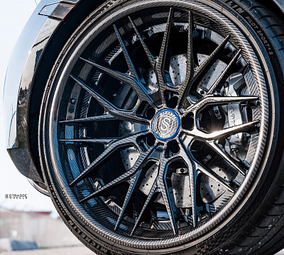 Фото дисков Strasse Wheels SV10M Deep Concave FS на McLaren 720S