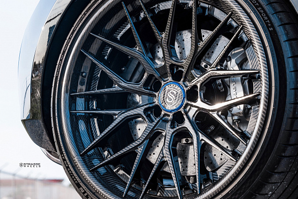 Фото дисков Strasse Wheels SV10M Deep Concave FS Другой цвет на McLaren 720S