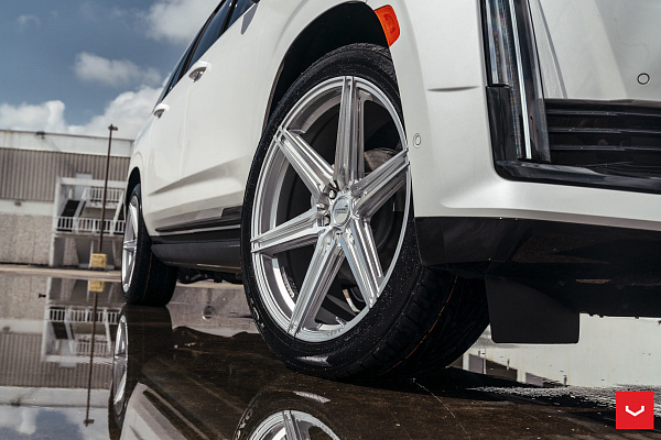Фото дисков Vossen HF6-2 Серебро на Cadillac Escalade V