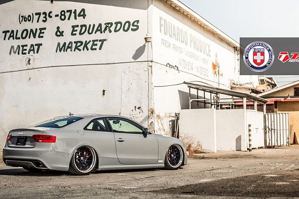 Фото дисков HRE 300 Другой цвет на Audi A/S/RS 5 (8T)
