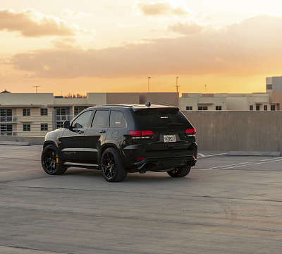 Фото дисков Vossen HF-5 на Jeep Grand Cherokee IV