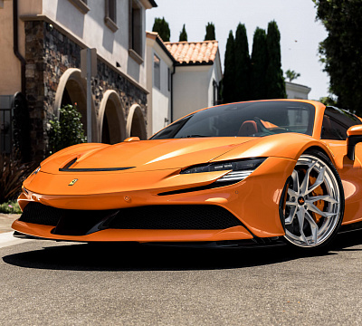 Фото дисков HRE S201H на Ferrari SF90