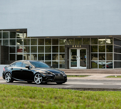 Фото дисков Vossen CV3 на Lexus IS II