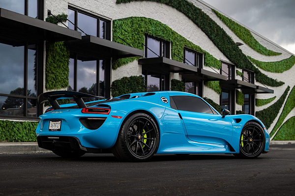 Фото дисков Anrky AN38 Черный сатин на Porsche 918 Spyder