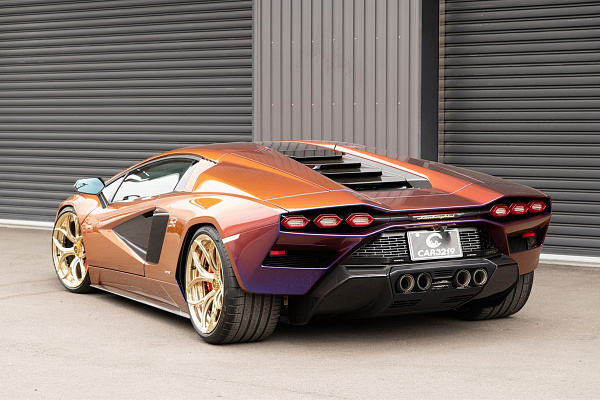 Фото дисков Anrky S2-X0 Глянцевое золото на Lamborghini Countach