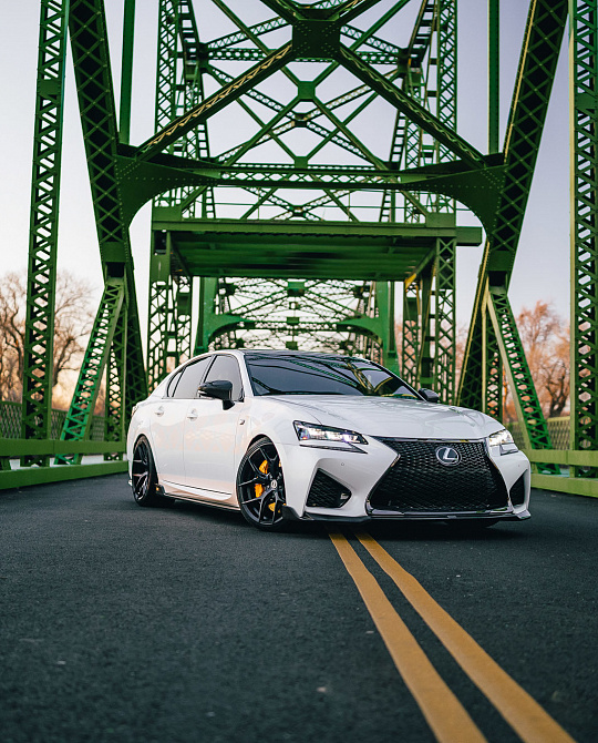 Фото дисков HF-5 Черный сатин на Lexus GS IV