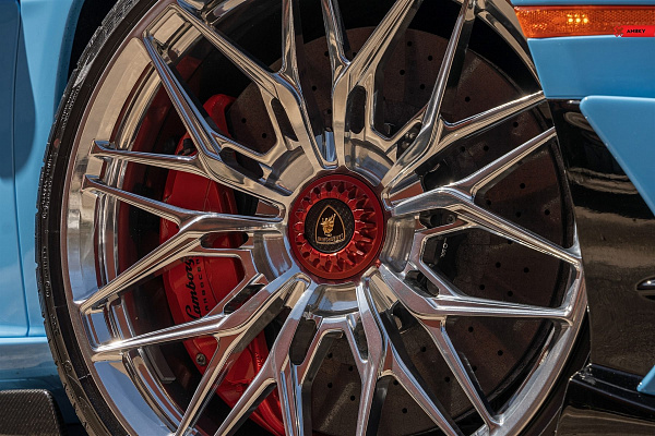 Фото дисков Anrky S1-X1 Полированный лак на Lamborghini Aventador