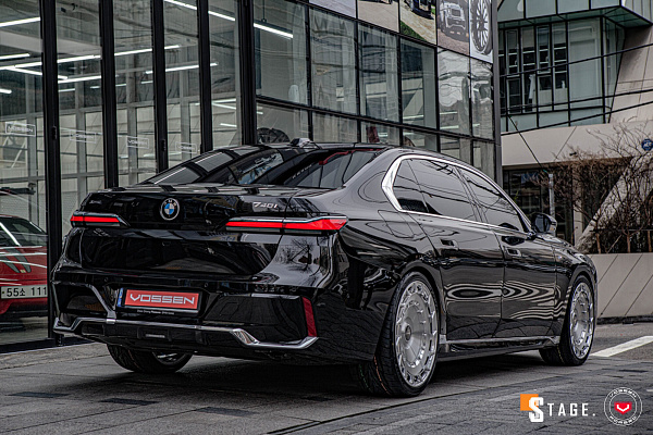 Фото дисков Vossen LC3-11T Глянцевый лак на BMW 7 (G70)
